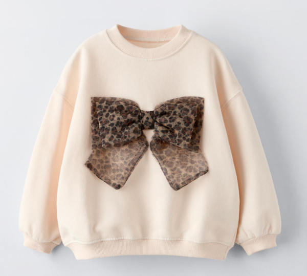 SWEATSHIRT WITH ANIMAL PRINT BOW